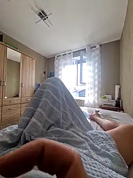 Snapshot of DerechteJunge chatting on 03-08-25, 12:20 DerechteJunge online show from 03-08-25, 12:20