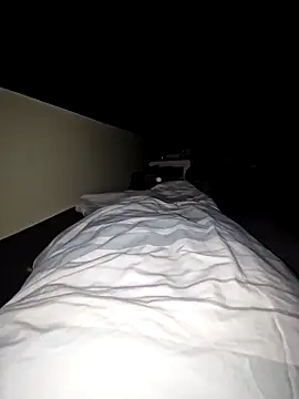 Snapshot of DerechteJunge chatting on 09-28-25, 02:40 DerechteJunge online show from 09-28-25, 02:40