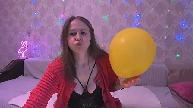 Snapshot of xeva_angelx chatting on 02-15-25, 04:58 xeva angelx online show from 02-15-25, 04:58