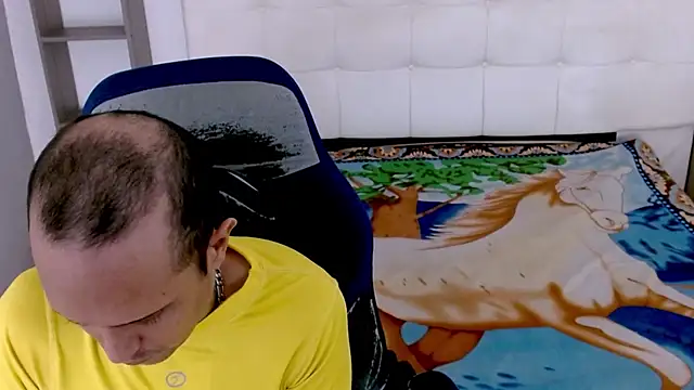 Snapshot of JhonTorres018 chatting on 11-01-25, 03:46 JhonTorres018 online show from 11-01-25, 03:46