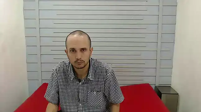 Snapshot of JhonTorres018 chatting on 02-21-25, 07:10 JhonTorres018 online show from 02-21-25, 07:10