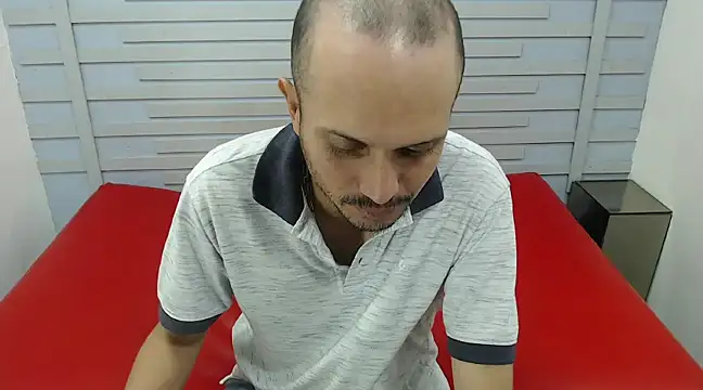 Snapshot of JhonTorres018 chatting on 02-25-25, 07:16 JhonTorres018 online show from 02-25-25, 07:16