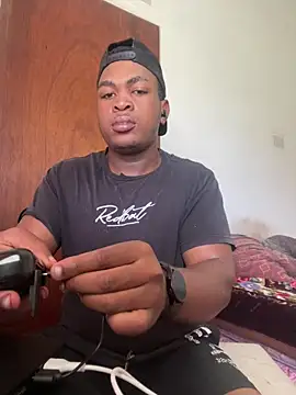 bosszonke123 online show from 03-31-26, 08:49