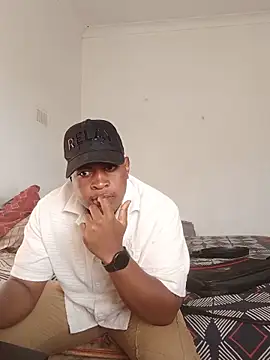 bosszonke123 online show from 05-17-26, 02:06