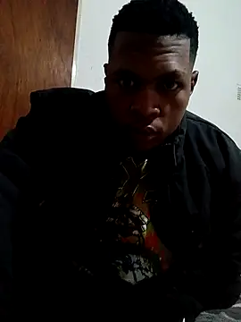 bosszonke123 online show from 05-09-26, 07:17