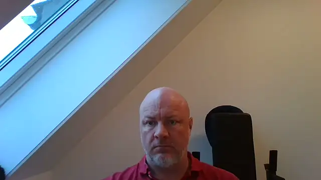 Snapshot of Lucifer29cm chatting on 10-21-25, 06:13 Lucifer29cm online show from 10-21-25, 06:13