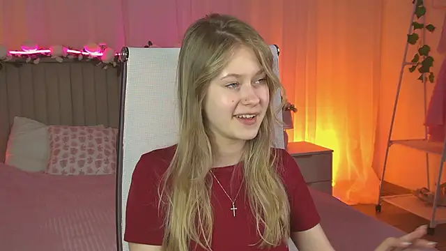 EveMundie online show from 04-15-26, 09:15