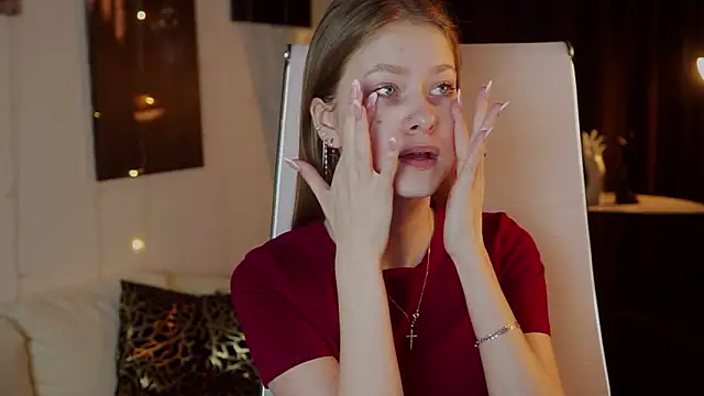 EveMundie online show from 03-20-26, 09:32