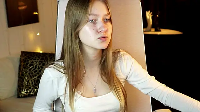 EveMundie online show from 02-24-26, 10:38