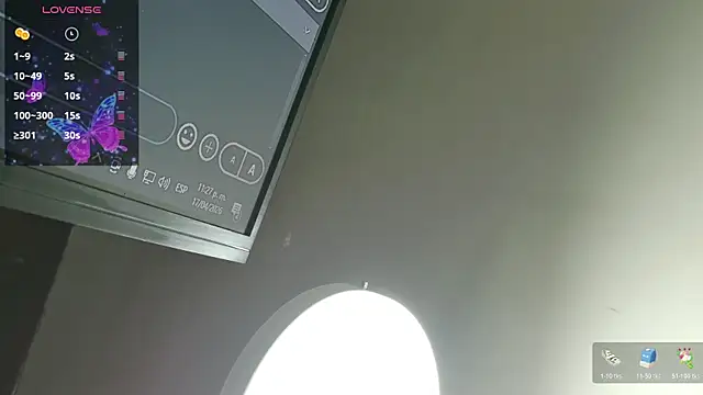 AnahisBennett online show from 04-18-26, 04:37