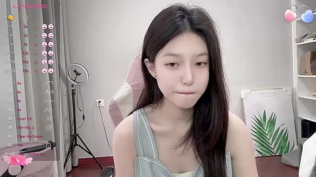 YaYa-521 online show from 09-24-25, 12:44