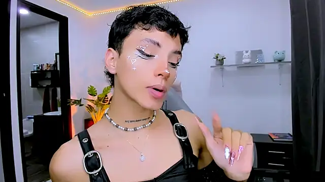 nilam valker online show from 10-08-25, 09:37