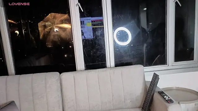 Snapshot of Ivanna_West chatting on 03-19-26, 09:53 Ivanna West online show from 03-19-26, 09:53