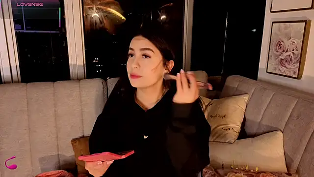 Ivanna West online show from 12-16-25, 10:08