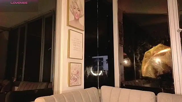 Snapshot of Ivanna_West chatting on 03-13-26, 09:58 Ivanna West online show from 03-13-26, 09:58