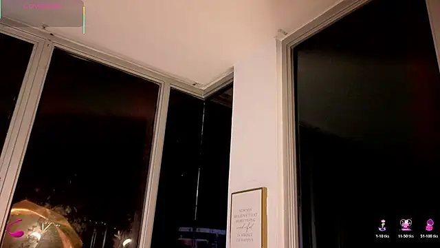 Ivanna West online show from 12-18-25, 10:08