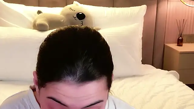 Alice Deleon online show from 11-26-25, 10:48