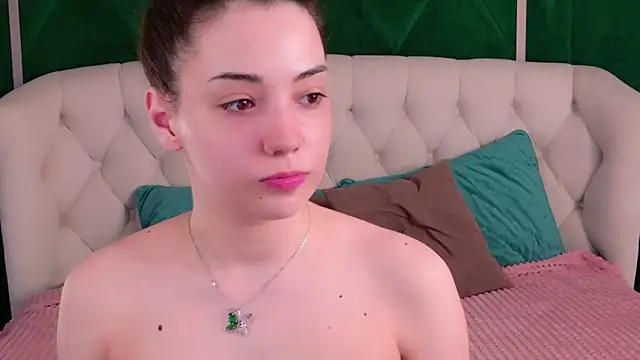 Alice Deleon online show from 06-14-26, 11:00