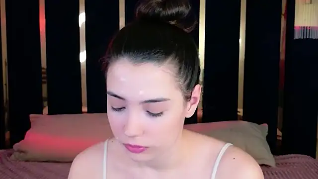 Alice Deleon online show from 03-16-26, 10:52