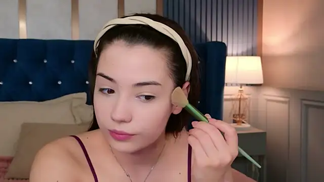 Alice Deleon online show from 04-26-26, 11:18