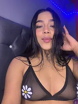 Emily sharlot online show from 06-27-26, 06:30