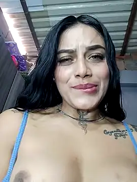 Snapshot of Emily_sharlot chatting on 03-13-25, 10:21 Emily sharlot online show from 03-13-25, 10:21