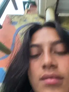 Snapshot of Emily_sharlot chatting on 03-01-26, 11:05 Emily sharlot online show from 03-01-26, 11:05