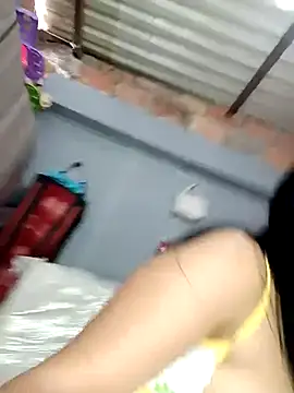 Snapshot of Emily_sharlot chatting on 03-11-25, 12:06 Emily sharlot online show from 03-11-25, 12:06