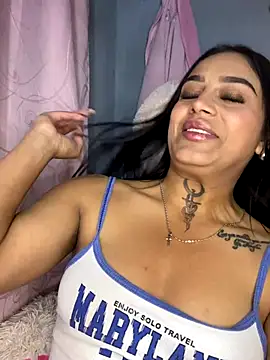 Snapshot of Emily_sharlot chatting on 01-07-26, 07:35 Emily sharlot online show from 01-07-26, 07:35