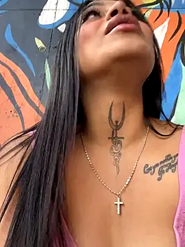 Snapshot of Emily_sharlot chatting on 09-26-25, 08:59 Emily sharlot online show from 09-26-25, 08:59