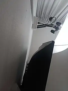 EmmaSulivan online show from 03-27-26, 11:55