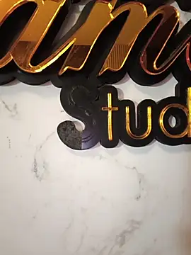 EmmaSulivan online show from 04-08-26, 12:17