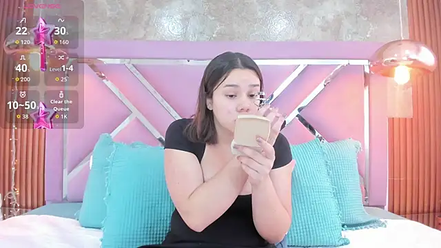 EmmaSulivan online show from 12-05-25, 01:21