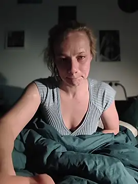 Miss candymandy online show from 03-20-26, 06:47