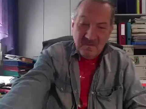 HMStraps01 online show from 01-08-25, 11:43