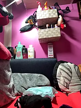 sexymelli18 online show from 11-10-25, 06:13