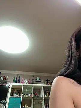 sexymelli18 online show from 03-19-26, 07:47