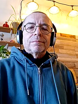 Xavspank2 online show from 02-16-26, 10:58