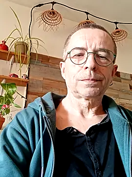 Xavspank2 online show from 03-01-26, 02:50