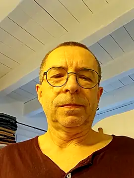 Xavspank2 online show from 02-12-26, 08:47