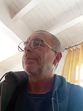 Xavspank2 online show from 10-09-25, 11:44