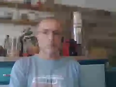Snapshot of Xavspank2 chatting on 06-15-26, 09:53 Xavspank2 online show from 06-15-26, 09:53