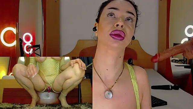 Snapshot of Sophie-Rosenfeld chatting on 05-03-26, 03:44 Sophie-Rosenfeld online show from 05-03-26, 03:44