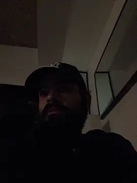 guccititi online show from 02-21-26, 05:37