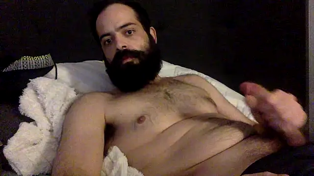 Snapshot of guccititi chatting on 09-29-25, 10:44 guccititi online show from 09-29-25, 10:44