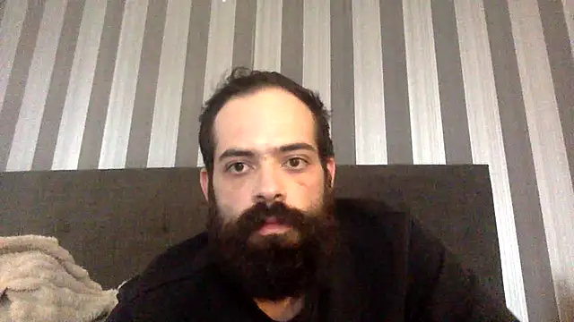 Snapshot of guccititi chatting on 09-26-25, 09:32 guccititi online show from 09-26-25, 09:32