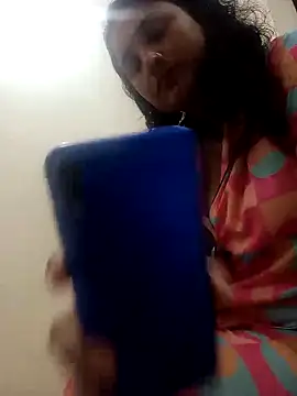 Snapshot of Pushpa-jhukegi chatting on 02-15-25, 04:12 Pushpa-jhukegi online show from 02-15-25, 04:12