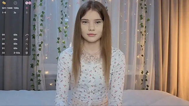 CarolinePepper online show from 04-03-26, 02:01