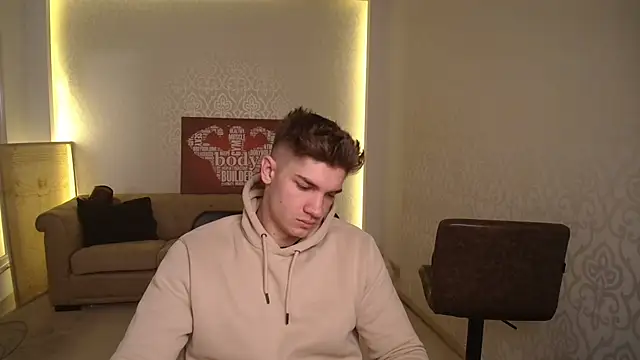 MaxKaiden online show from 03-20-25, 05:35