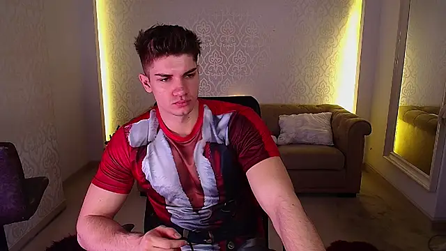 MaxKaiden online show from 11-26-25, 05:29